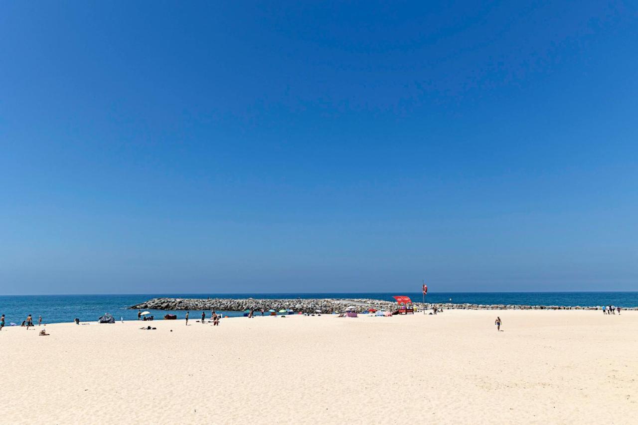 19 Nineteen Suites - Espinho เอสปีโญ ภายนอก รูปภาพ
