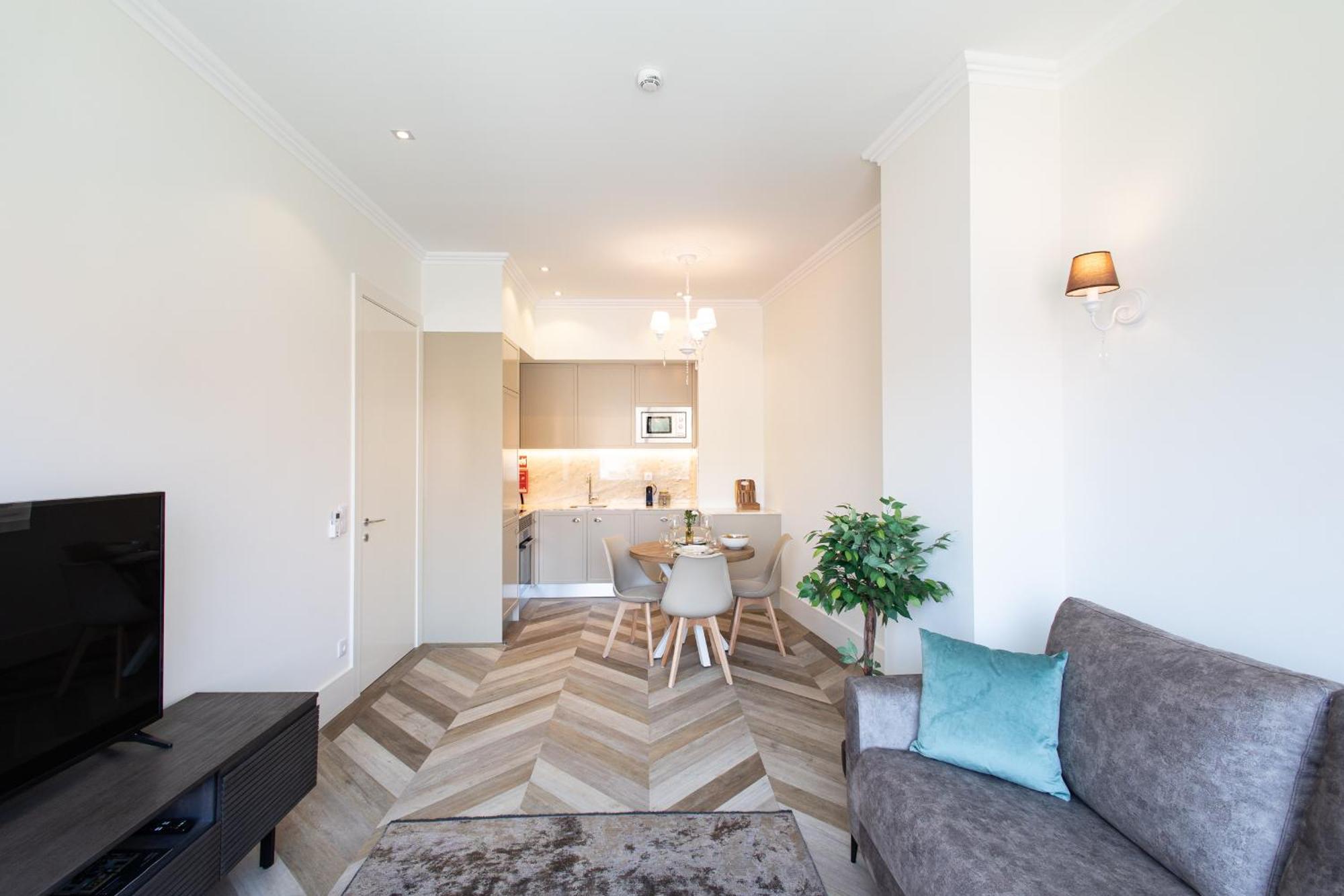 19 Nineteen Suites - Espinho เอสปีโญ ห้อง รูปภาพ