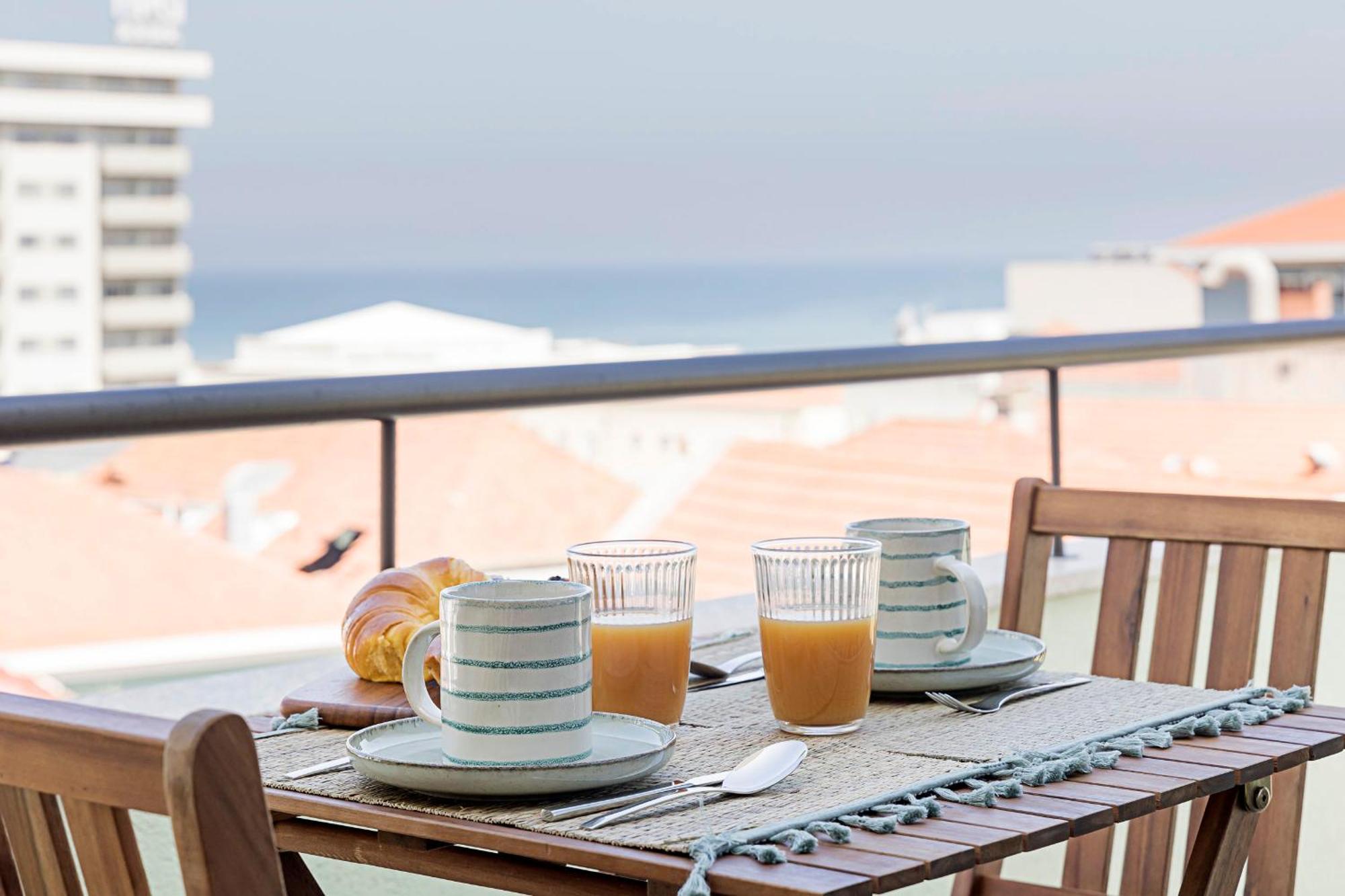 19 Nineteen Suites - Espinho เอสปีโญ ภายนอก รูปภาพ