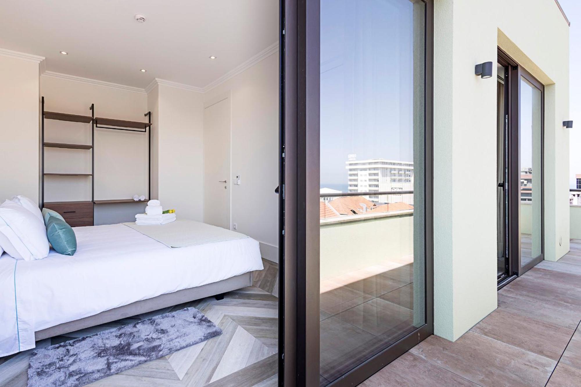 19 Nineteen Suites - Espinho เอสปีโญ ห้อง รูปภาพ
